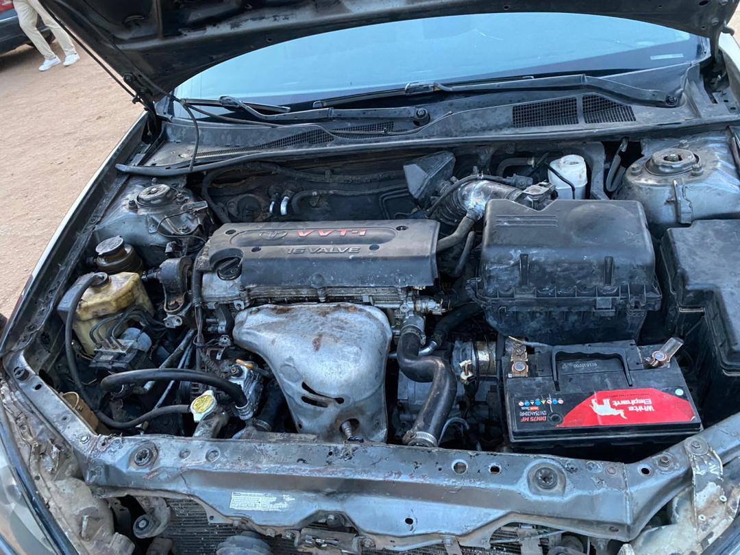 A picture of TOYOTA CAMRY