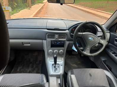 A picture of 0765192173 0708757322 16M