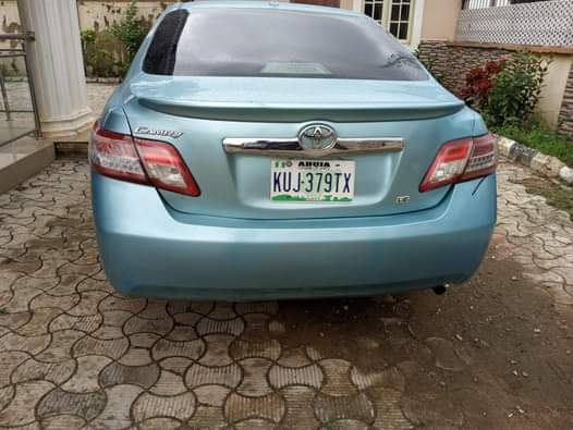 A picture of Toyota Camry XLE 20011model Available as seen Abuja PRICE 6