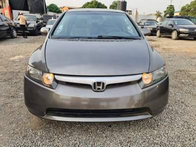 A picture of Distress sale Honda civic sound engine clean interior and exterior