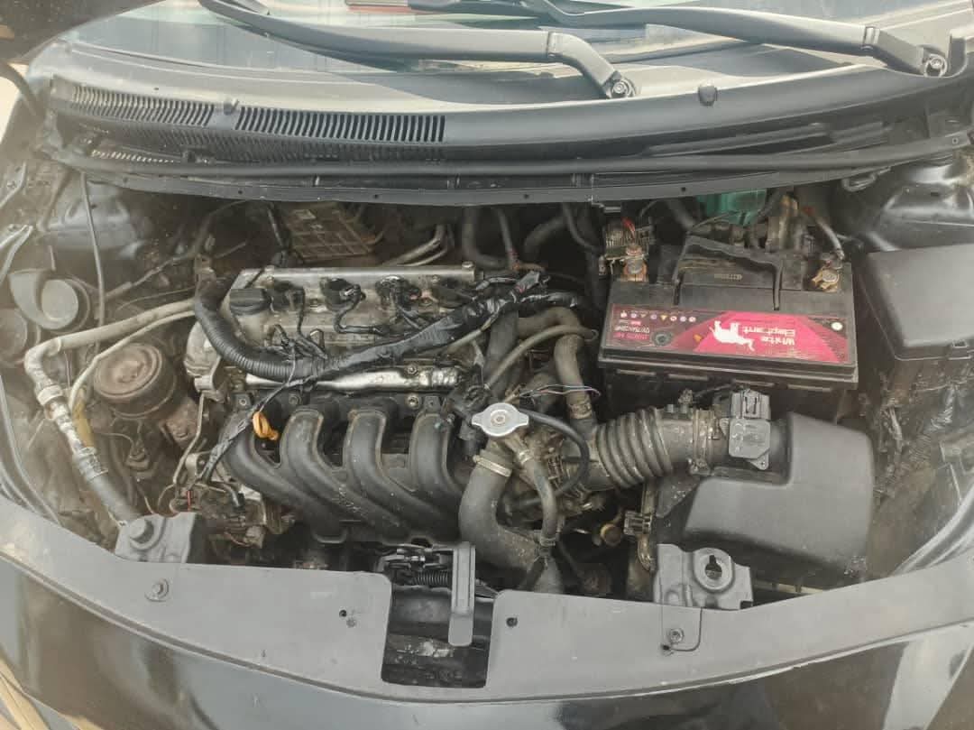 A picture of 2008 TOYOTA YARIS 2008