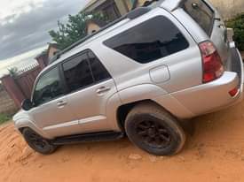 A picture of Toyota 4Runner