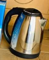 A picture of Box fan parcolater and Phillips iron call 0705139203