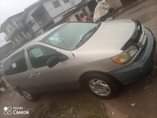 A picture of toyota sienna 1999 model buy and drive nothing to fix