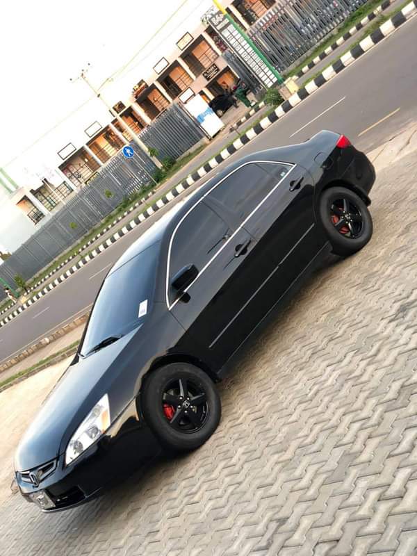 A picture of FOR SALE EXTREMELY CLEAN USED HONDA EOD 2005 MODEL BELGIUM