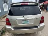 A picture of Toyota Highlander 2004 limited