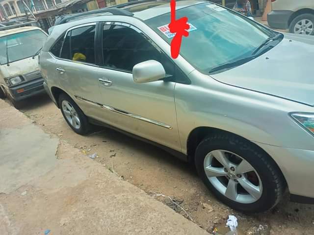 A picture of Lexus Rx350 2007