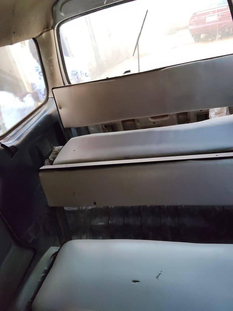 A picture of 2017 Suzuki every Mini bus 1500