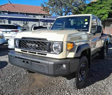 toyota land cruiser