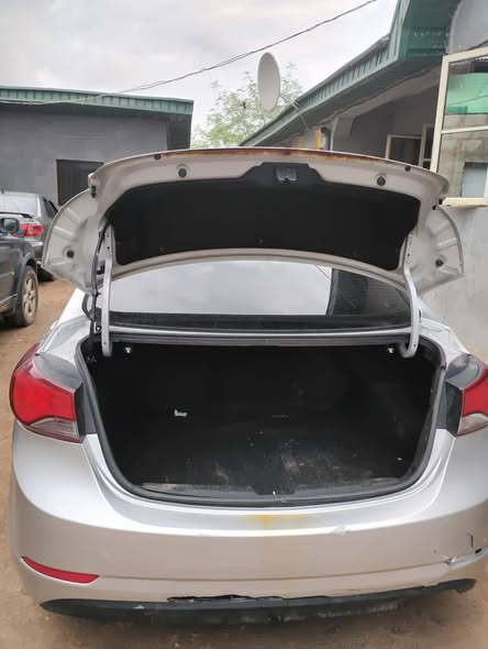 A picture of 015 HYUNDAI ELANTRA TOKS TOKS FOREIGN USED