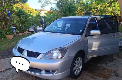 mitsubishi lancer