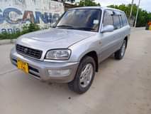 A picture of TOYOTA RAV OLD