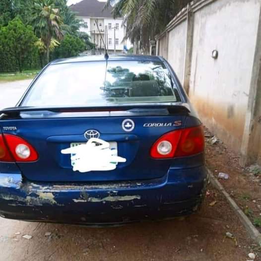 A picture of Toyota Corolla 04 work perfect first body pan