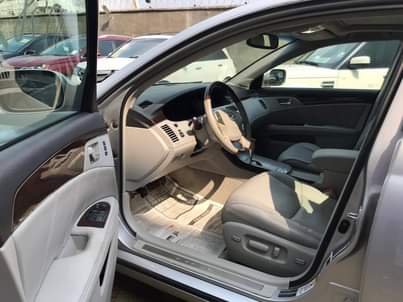 A picture of Toyota Avalon