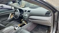 A picture of 2008 camry Full option with Thumbstart Engine is tapping at