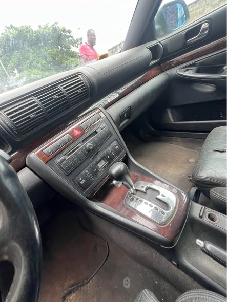 A picture of Audi A4 Wagon
