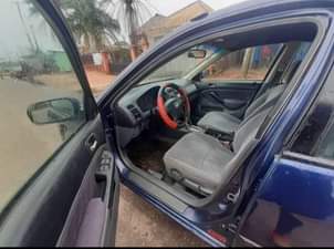 A picture of 2024 Honda civic 2004