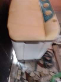 A picture of Washing machine 6kg And ceeling fan