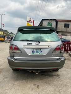 A picture of THE EAGLE HAD LANDED 100 FIRST BODY 2002 LEXUS RX300