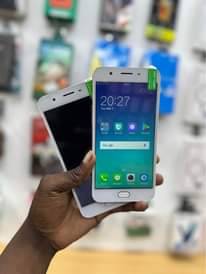 A picture of Oppo A57 64 4gb Tsh 90 000 tu. Tunapatikana uhasibu