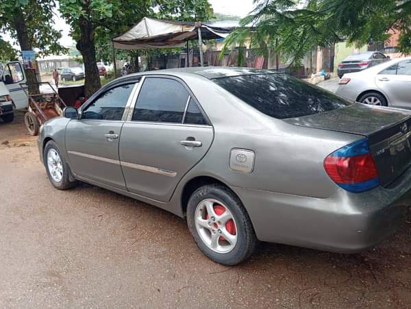 A picture of Very sharp clean Toyota big daddy direct 2006 full option
