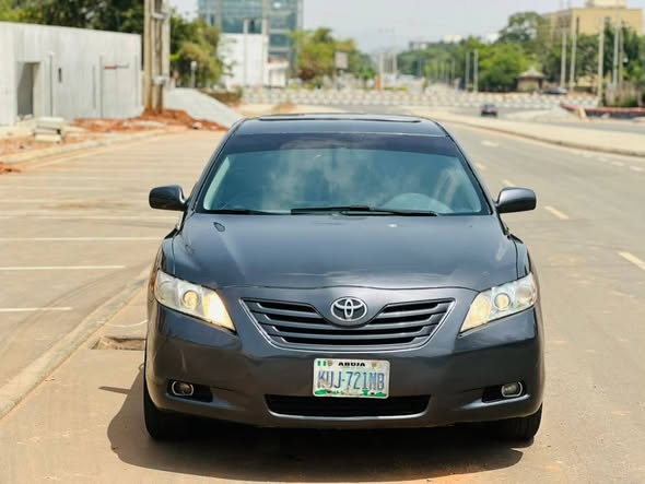 A picture of Clean Toyota camry 2008