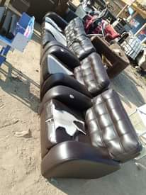 A picture of Sofa ipo karibu nikuuzie ukat Umie