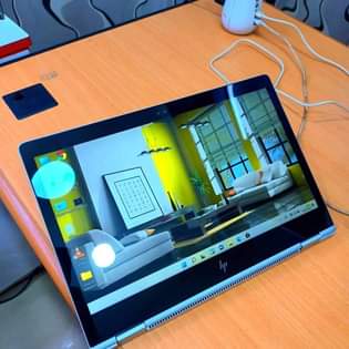 A picture of Lap top hp elite book 1030