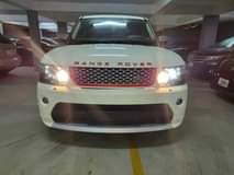 A picture of 2010 Range rover Sport