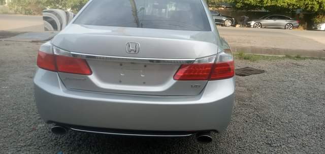 A picture of DISTRESS Belgium Honda Accord 2014 DOUBLE SCREEN with duty giveaway