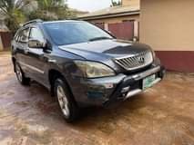 A picture of Lexus RX350