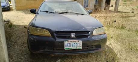 A picture of 2000 HONDA ACCORD