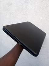 A picture of NAUZA DELL Coi 3