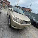 A picture of Relocation sales Price Review Now 4 6million 2008 Toyota Highlander