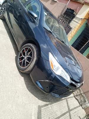 A picture of Toyota Camry LE 2015