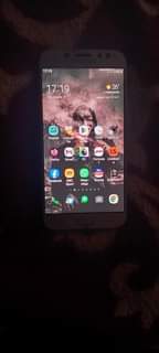 A picture of Samsung Galaxy J7 Pro