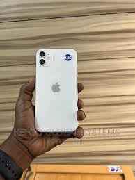 A picture of iPhone 11 64gb