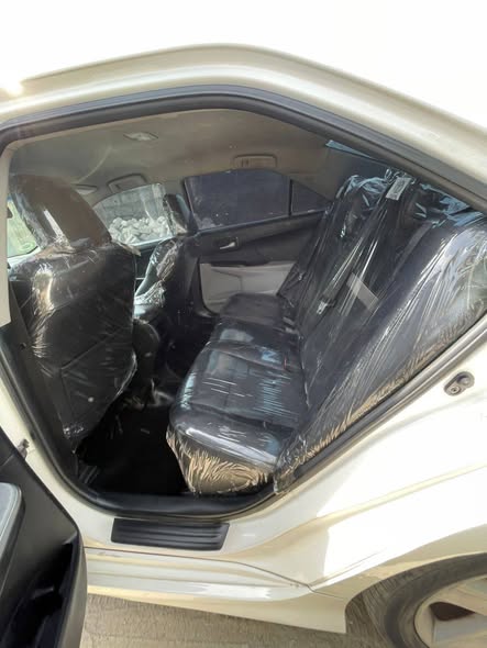 A picture of Toyota Camry SE 2013