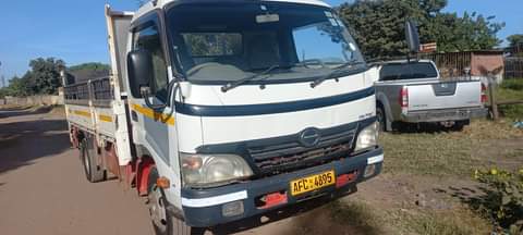 hino dutro