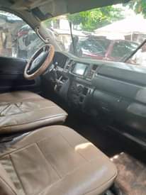 A picture of Toyota hummer 1 bus manual drive good engine and gear