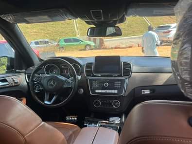 A picture of 2017 DIRECT BELGIUM MARCEDES BENZ GLE 43 AMG with recent