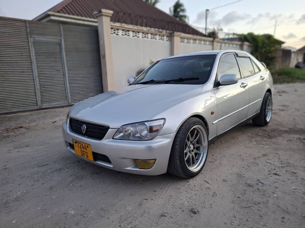 A picture of TOYOTA Altezza SALE DFQ