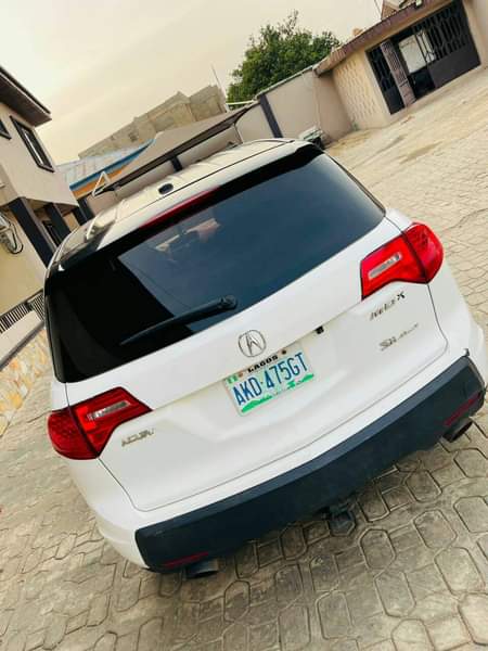 A picture of Acura MDx 09 Location Ibadan 3 8M