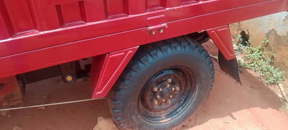 A picture of Bike truck