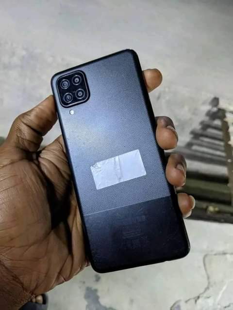 samsung a12