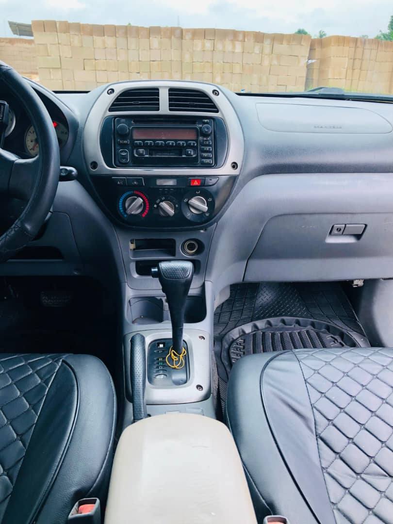 A picture of Toyota Rav4