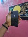 A picture of Iphone X 64gb all features working fine but has crack