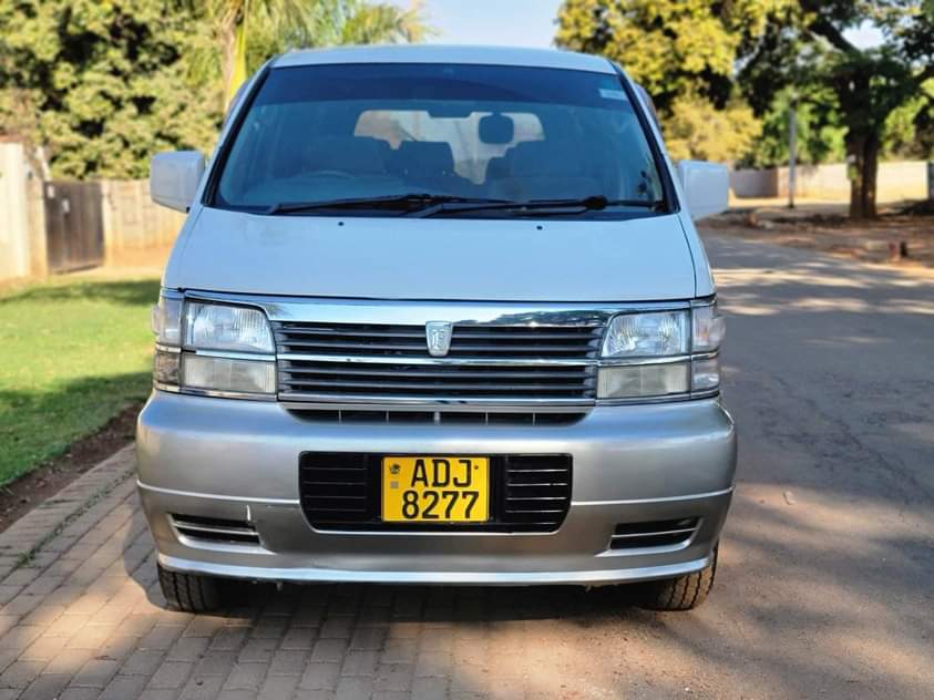 used nissan elgrand