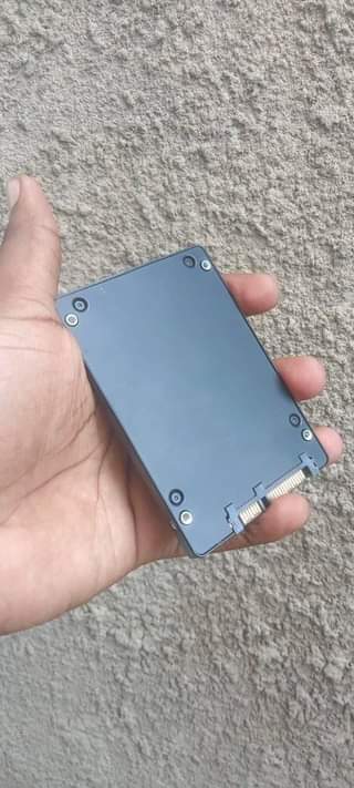 A picture of NAUZA SSD GB 256