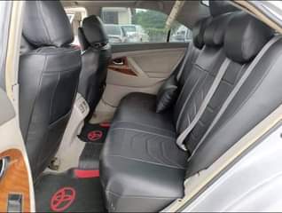 A picture of 2023 Toyota Camry 2009 High